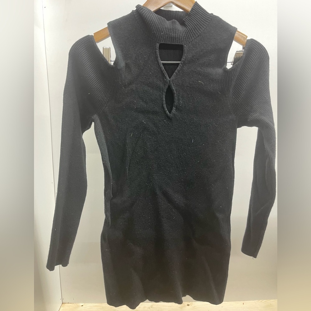 Torrid‎ Elegant Black Off-Shoulder Sweater